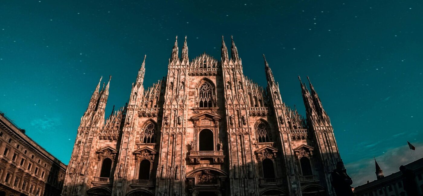 Book a private jet to Milan