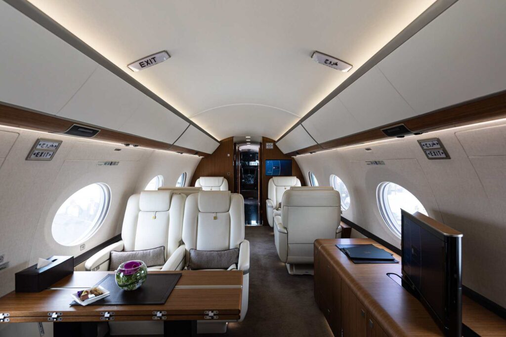 Gulfstream G650ER Private Jet
